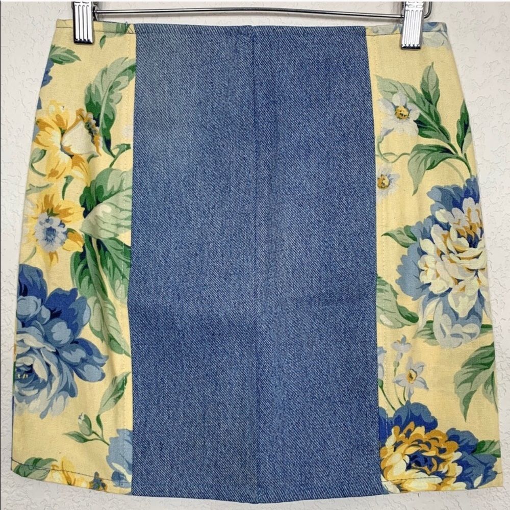 BNWT Urban Outfitters Renewal Denim Floral Skirt - Picture 3 of 8